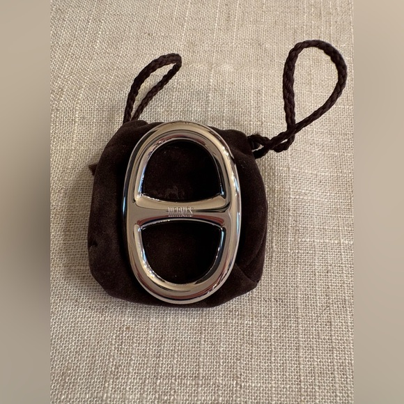 Palladium Hermès Chaine D'Ancre scarf ring. Includes box. - Picture 3 of 9